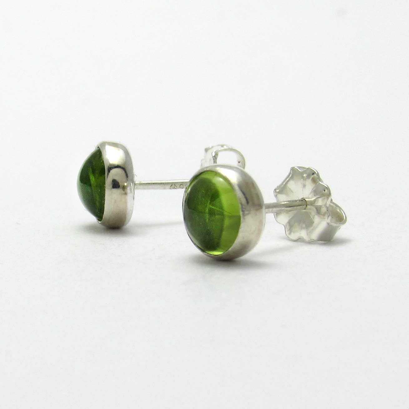 6mm Peridot Stud Earrings - TheExCB