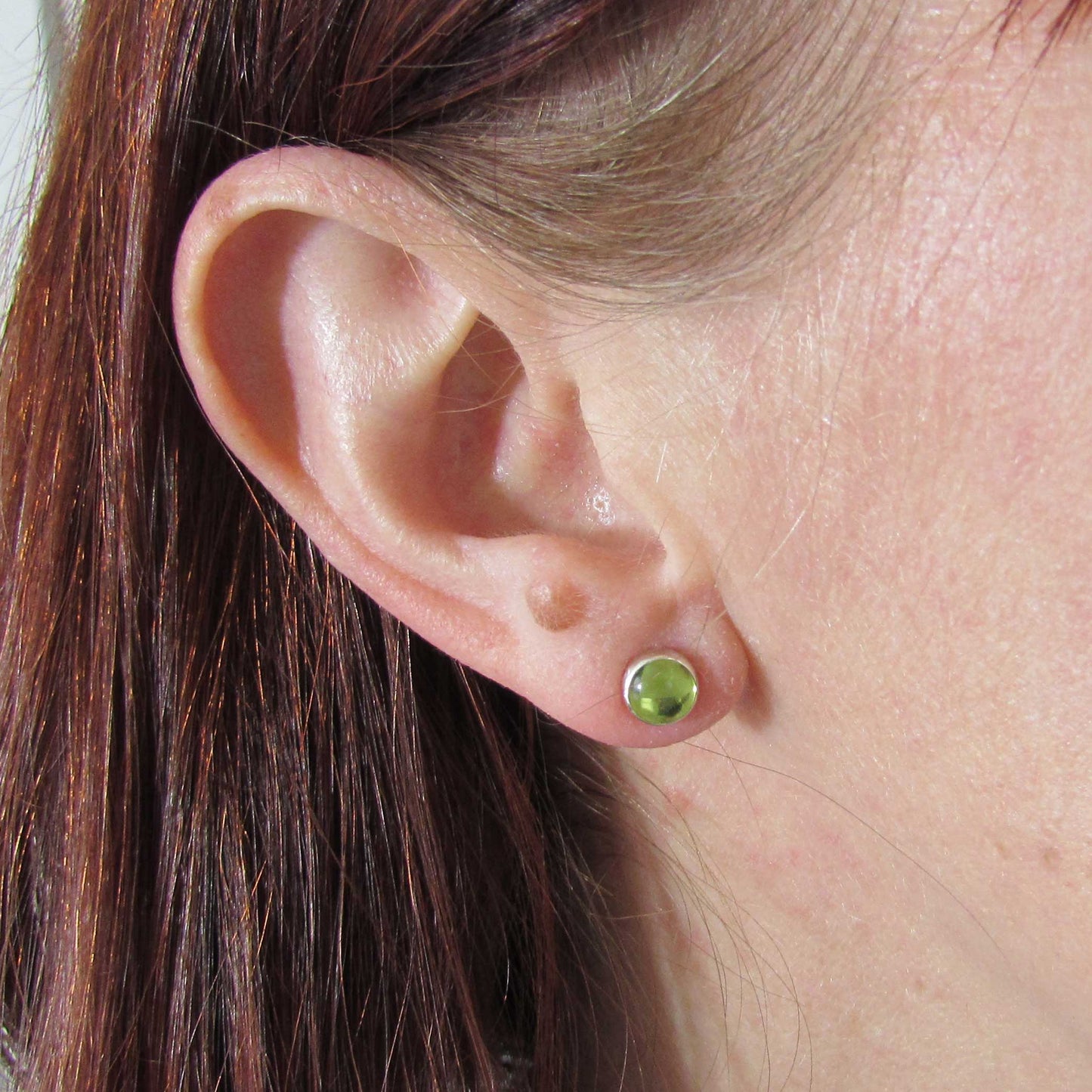 6mm Peridot Stud Earrings - TheExCB